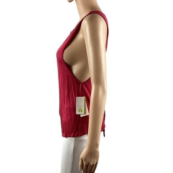 Trina Turk Recreation Muscle Tank Size XS Wine Red - Picture 4 of 7